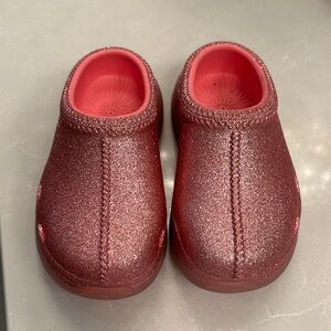 Ugg size 7T